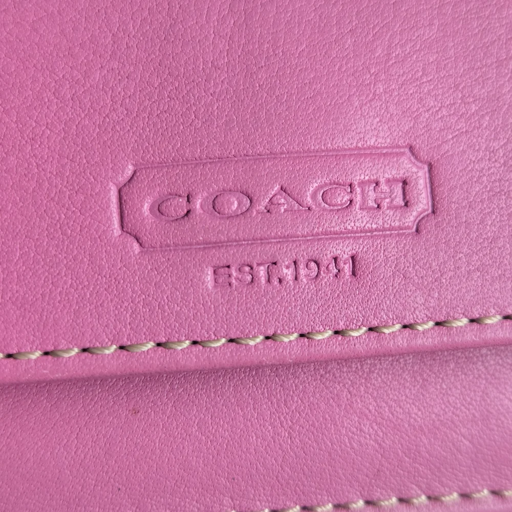 Vintage Coach Leatherware Multi-Compartment Wallet  - Picture 9 of 9